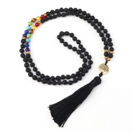 Mala / chakra unisex gebedsketting Lavasteen met levensboom en kwastje