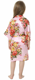 Prachtige kinderkimono met grote bloemen roze