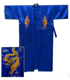 Prachtige lange blauwe kimono met kleurrijke draak op achterzijde