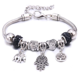 Mooi Pandorastyle armbandje met levensboom, handje, olifantje en zwarte strasskralen