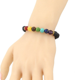 Kralen armband Lavasteen met 7 Chakra kralen