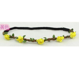 Leuke elastieken haarband met gele roosjes