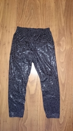 Superleuke zwarte "panter" glimlegging