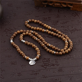 Mala unisex gebedsketting/armband sandalwood met Boeddha bedel