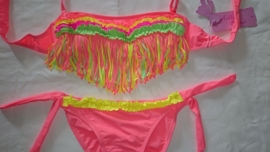 Super hippe fringe bikini met roezels koraal