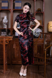 Elegante lange zwart/rode Chinese jurk pruimenbloesem motief t/m maat 48!