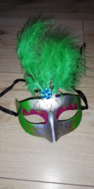 Venetiaans masker met groene veren