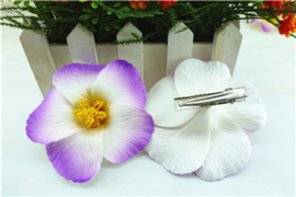 Geweldige Hibiscus Hawaïbloem 9 cm op clip paars met wit