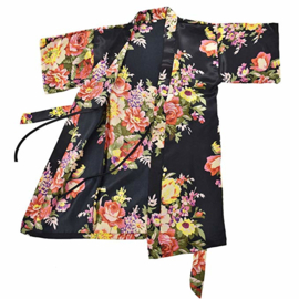 Prachtige kinderkimono met grote bloemen zwart