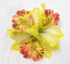 Haarclip/broche driedubbele orchidee geel