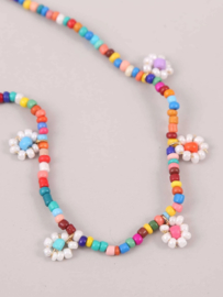 Leuke Bohemian Ibiza ketting multicolor met bloemetjes