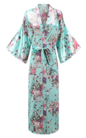 Prachtige  enkellange dameskimono met bloemen licht turquoise