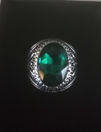 Nr. 11 Tibetaans zilveren ring met ovale groene facetsteen maat 20