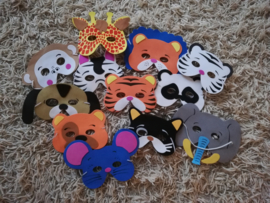 Set van 12 eenvoudige dierenmaskers van foam met elastiek 3-8 jaar