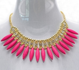 Leuke statement ketting met strass en fuchsiaroze pegels