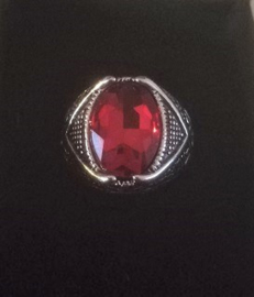 Nr. 8 Tibetaans zilveren ring met ovale rode facetsteen maat 19