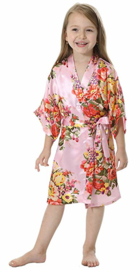 Prachtige kinderkimono met grote bloemen roze