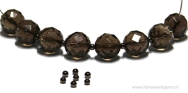 Ca. 200 stuks mini Hematiet kralen / spacer ca. 2,4mm(i105)