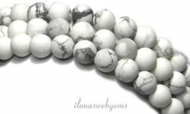 10 Strengen witte Howliet kralen rond mat ca. 8mm
