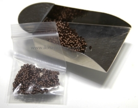 Knijpkraaltjes rond oud koperkleur ca. 3mm (Ve43)