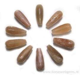 10 stuks Maansteen facet druppeltjes ca. 13x6mm (J110b)