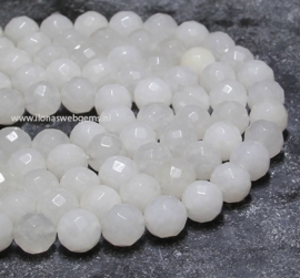 Witte Jade kralen facet rond ca.10mm (Q68)