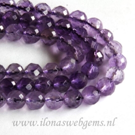 Amethyst middel kleur grote facet rond ca. 6mm