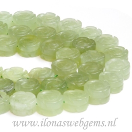 Jade groen roosjes ca. 14x7mm