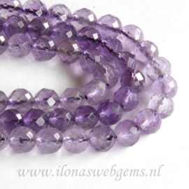Amethyst lichte kleur grote facet rond ca. 6mm