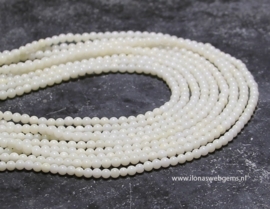 Witte Koraal kralen mini rond ca.3mm (r1-39B)