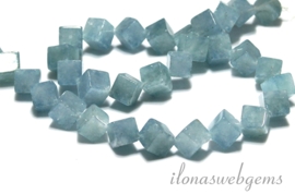 Blue sponge Quartz kralen kubus ca. 8x8mm(K2A)