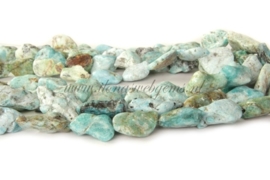 Tibetaanse Larimar `rough` ca. 10 tot 25mm