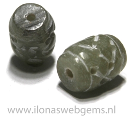 1 Jade kraal ca. 18x13mm met groot rijggat(G181A)