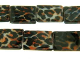 Parelmoer panterprint ca. 20x15mm