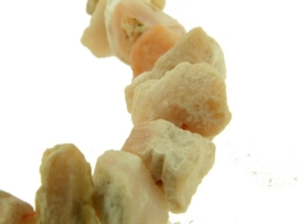 Roze Opaal `rough` ca. 13-30mm