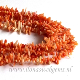 Koraal takjes zacht oranje fijn ca. 4-7x3mm