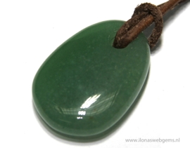 Jade hanger ca. 35x25x10mm (i22C)