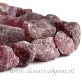 Strawberry Quartz rough ca. 15-20mm