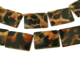 Parelmoer panterprint ca. 25x18mm