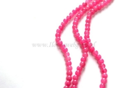 Jade fuchsia rond ca. 4,5mm