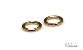 50 stuks Gold filled oogje gesloten ca. 4x0.65mm