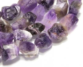 Amethyst kralen rough ca. 8-13mm (Q82b)