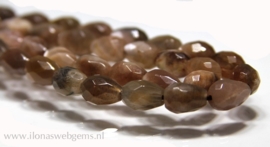 Maansteen facet druppeltjes ca. 10x6mm (J109b)