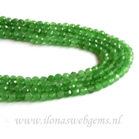 Jade groen facet rond ca. 4,5mm (i69)