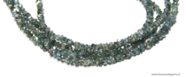 Blauwe Diamant kralen 'rough' ca. 2x1mm (M245b)