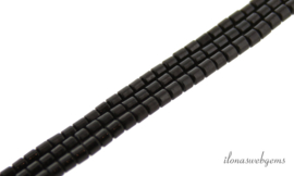 10 strengen Onyx kralen Heishi ca. 2x2mm
