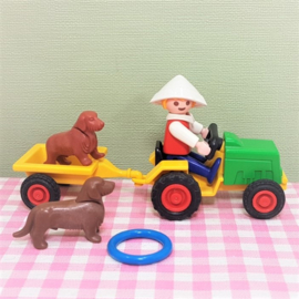 Vintage Playmobil 3715 jongen met tractor en honden - Playmobil boerderij