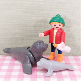 Playmobil Special 4660 jongen met zeehonden - Playmobil Dierentuin