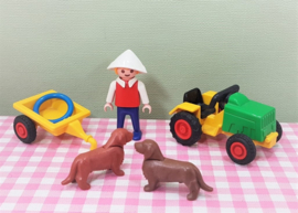 Vintage Playmobil 3715 jongen met tractor en honden - Playmobil boerderij