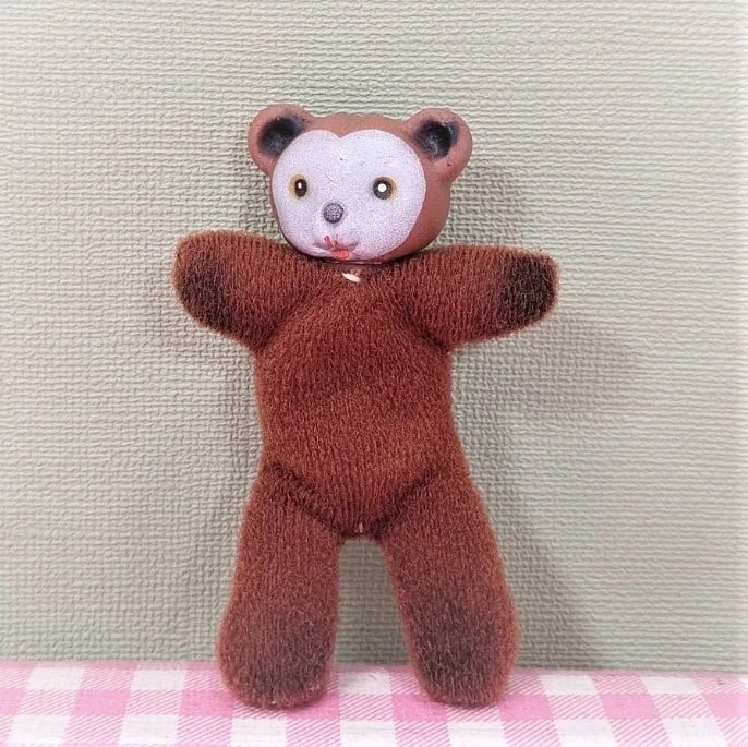 Vintage mini bean bag figuur beer - lucifer pop/matchbox doll - jaren 70/80